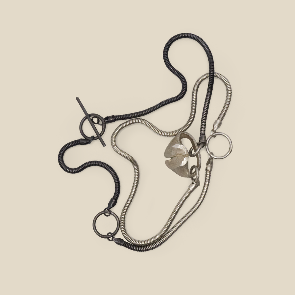 [BRZ-N-0001] SACRIFICIAL EMBLEM NECKLACE